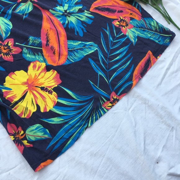 🌴Zara Trafuluc Tee- Spring/Summer 2017 Collection - Picture 5 of 8